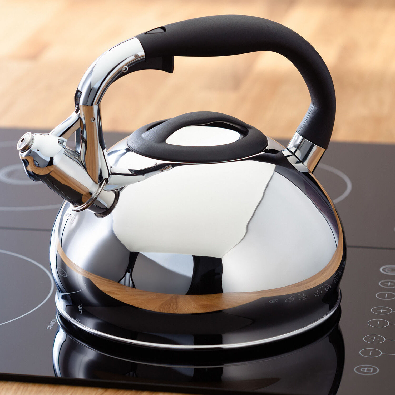 Stove top outlet kettle