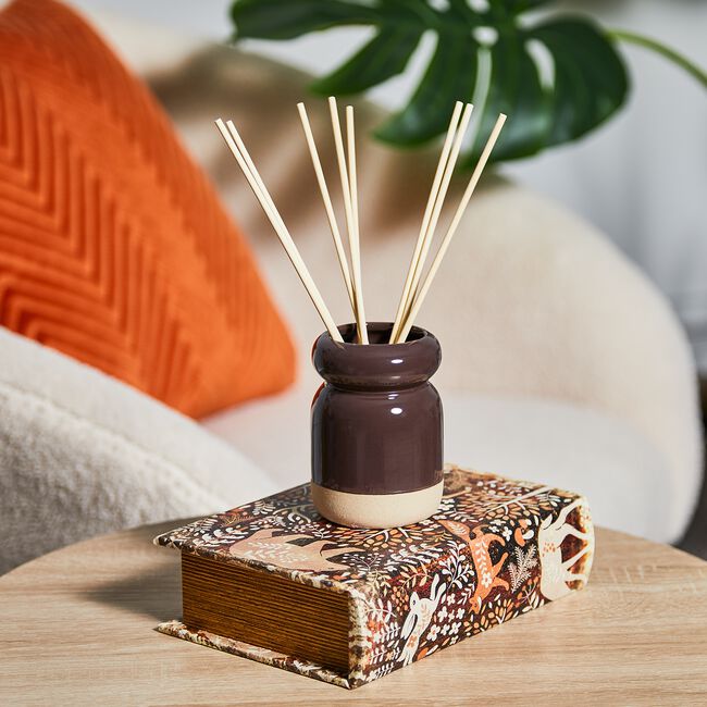 Nature Escape Wood Fire 150ml Reed Diffuser