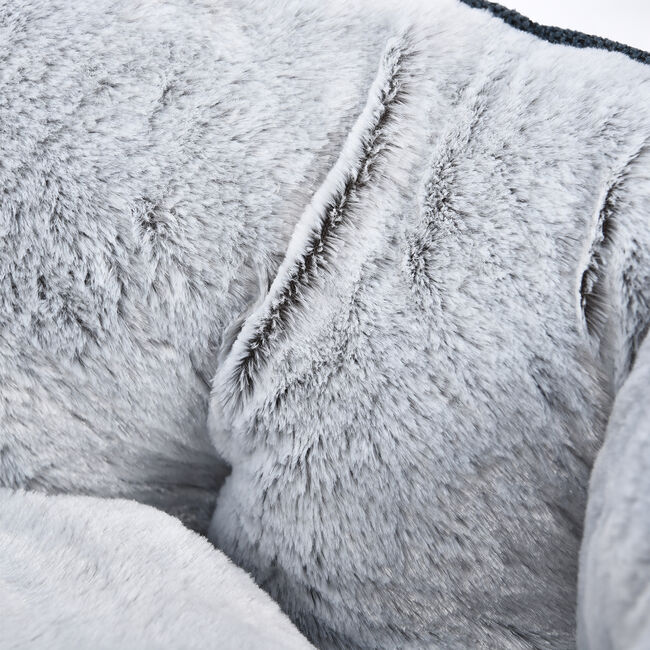Soft Plush Chenille Pet Bed - Large