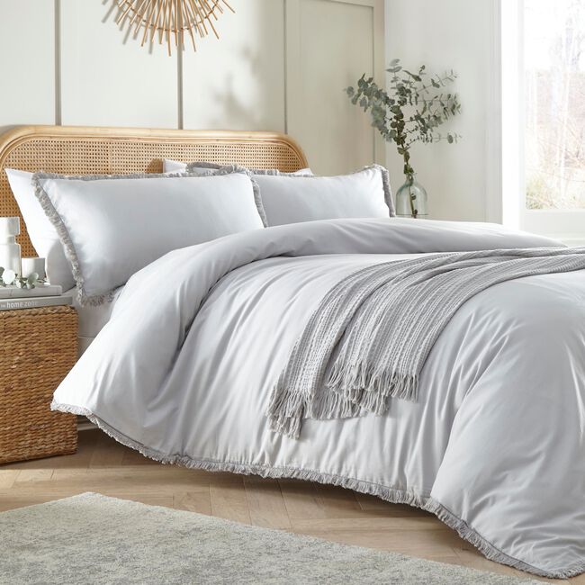 KING SIZE DUVET COVER Appletree Claire Grey