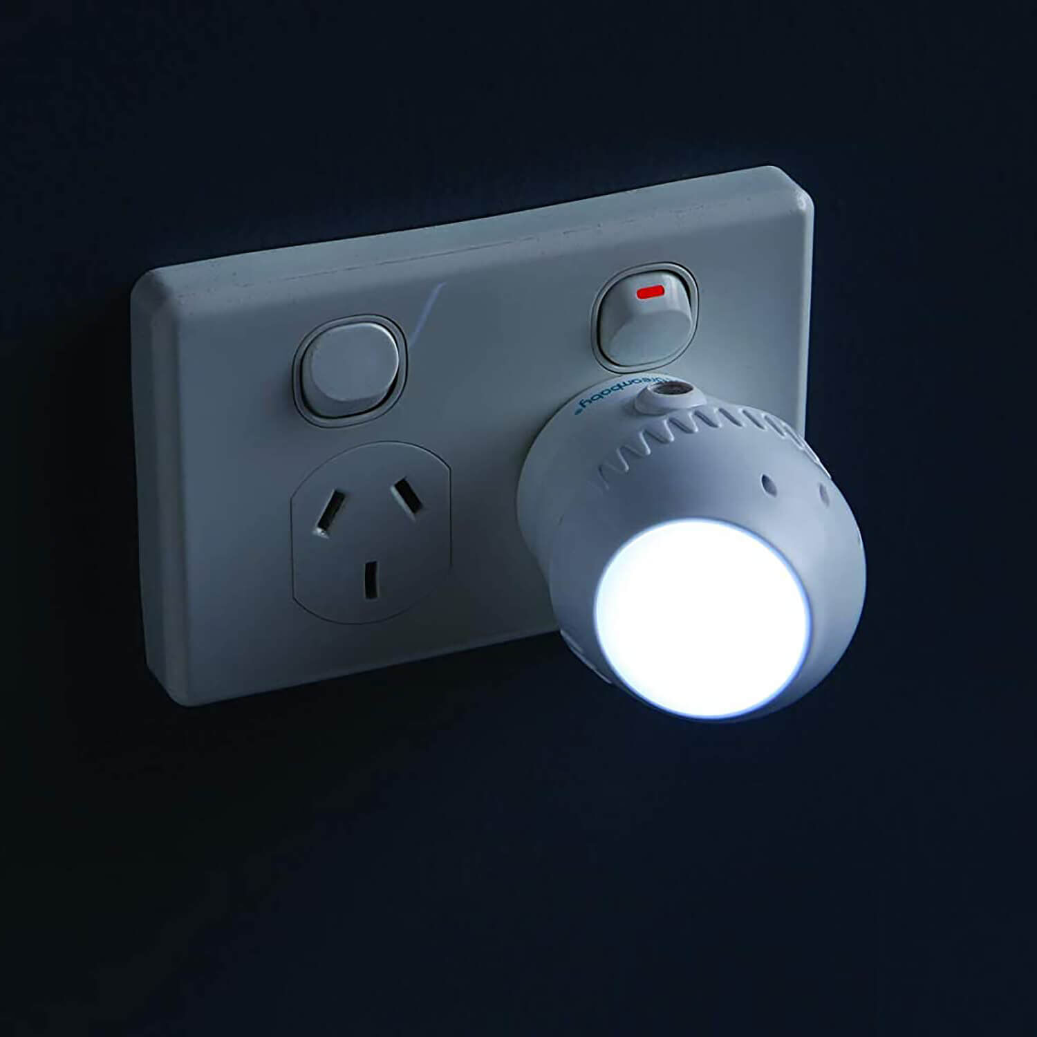 are led night lights safe