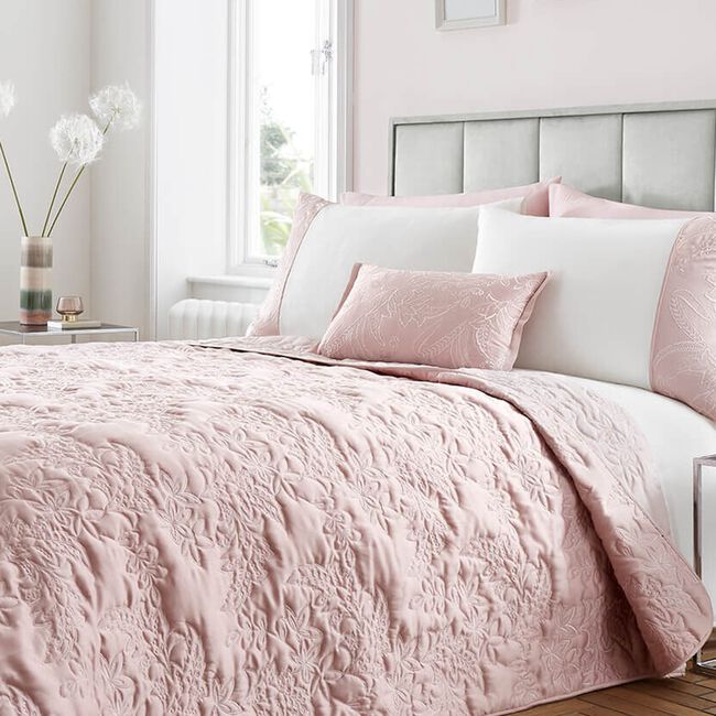 OLIVIA MARIE BLUSH 220x230cm Bedspread