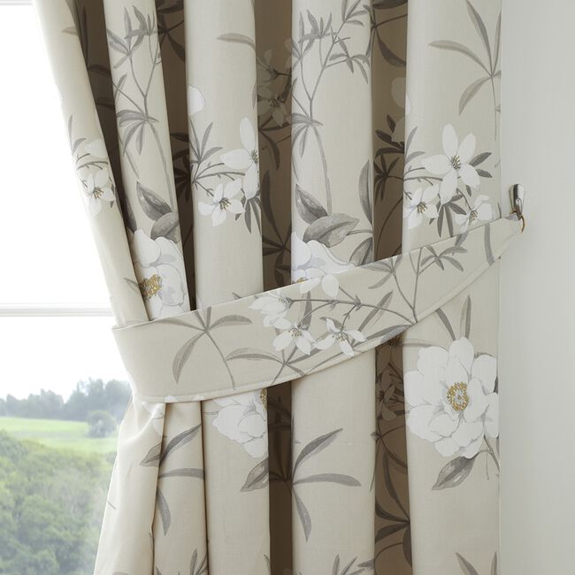 DREAMS & DRAPES EVE NATURAL 66x54 Curtain