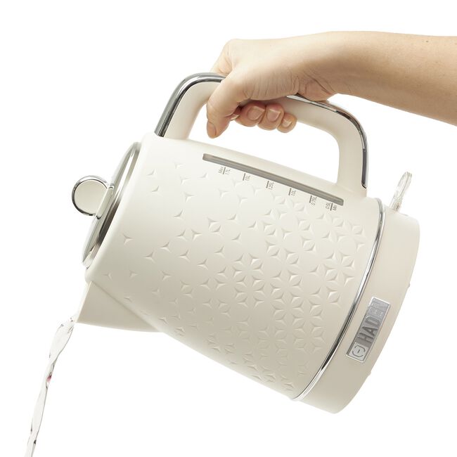 Haden Starbeck 1.7L Ivory Kettle