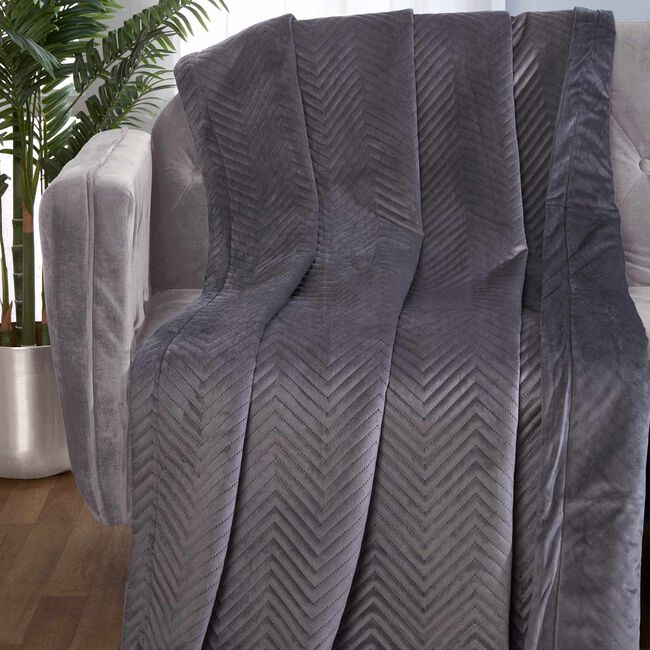 Nicole Day Triangle Stitch Throw 150 x 200cm -Grey