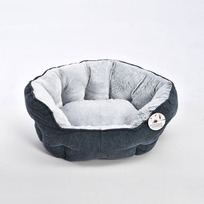 Soft Plush Chenille Pet Bed - Medium