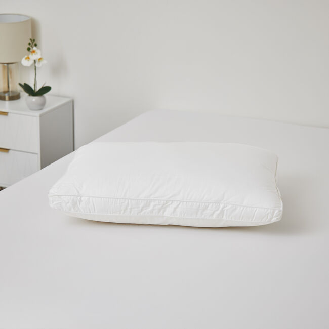 Pillow Love Your Bed Luxury Side Sleeper
