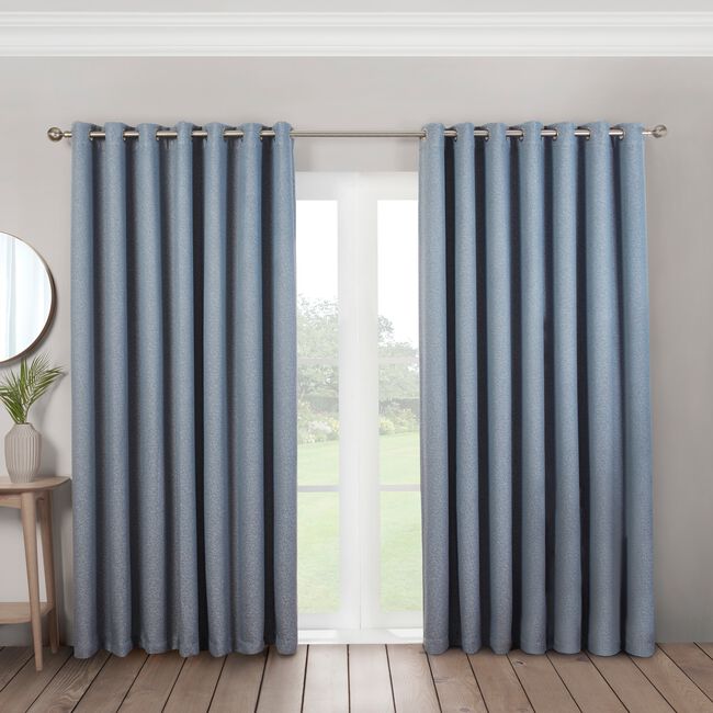 BLACKOUT & THERMAL BOUCLE NAVY 66x54 Curtain