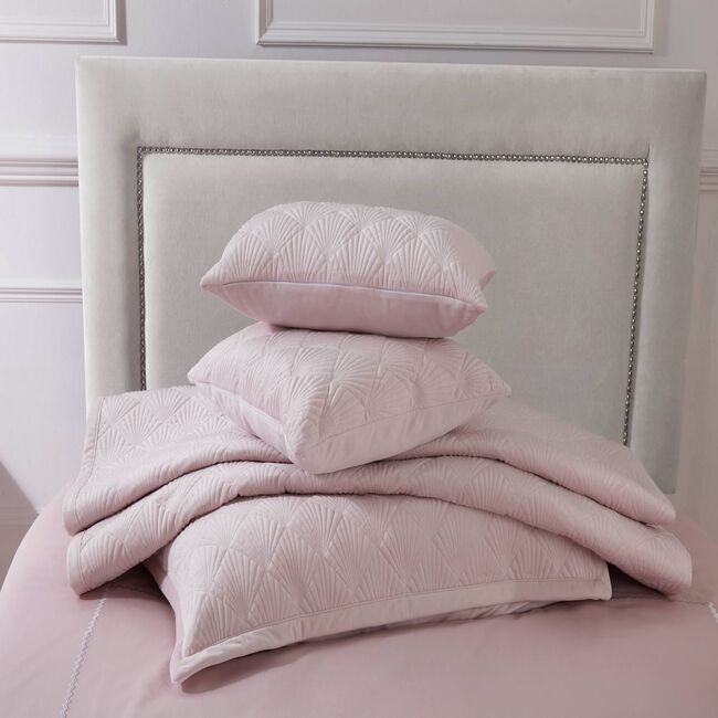 Quilted Hotel Velvet Bedspread - Blush