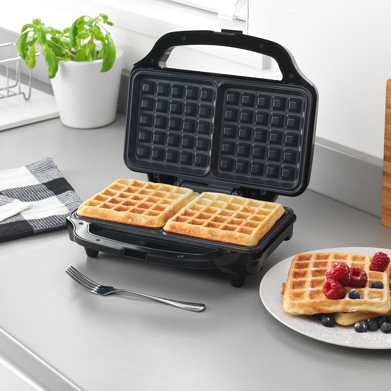 Salter Deep Fill Waffle Maker