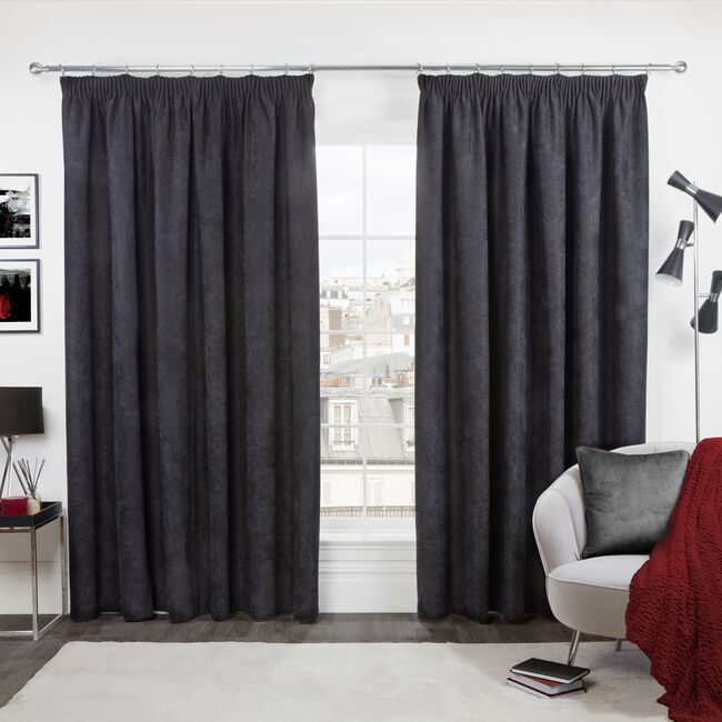 PENCIL PLEAT BLACKOUT & THERMAL HERRINGBONE BLACK 132x90 Curtain